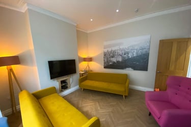 6 bed house, Bedford Park, North Hill, Plymouth, PL48HN - Image 1